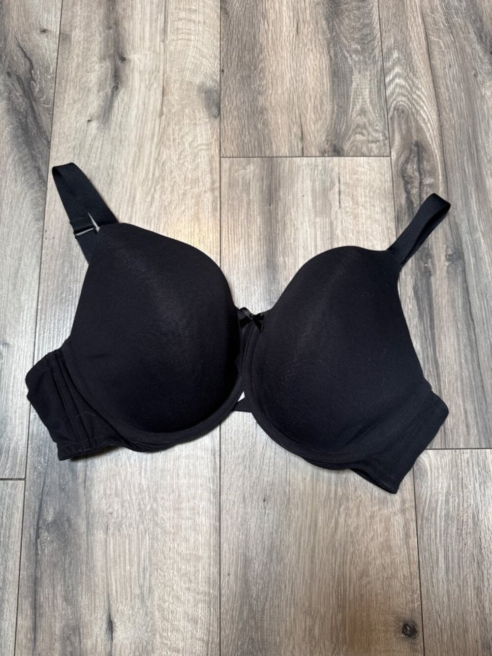 Ambrielle 42D Black Full-Coverage Lightly Lined Bra With Adjustable Straps